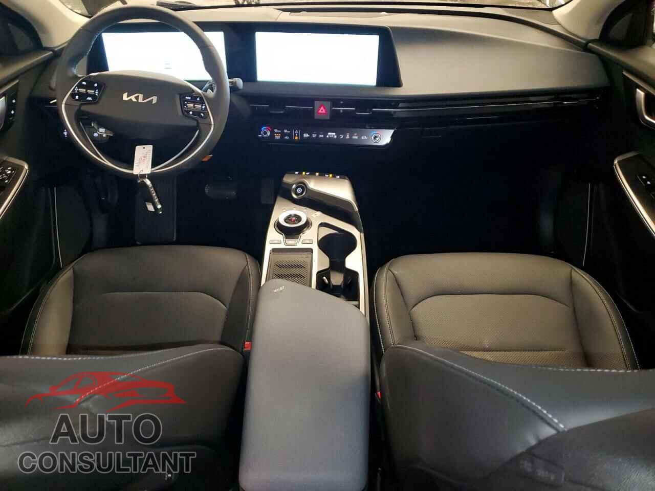 KIA EV6 LIGHT 2023 - KNDC3DLC4P5138719