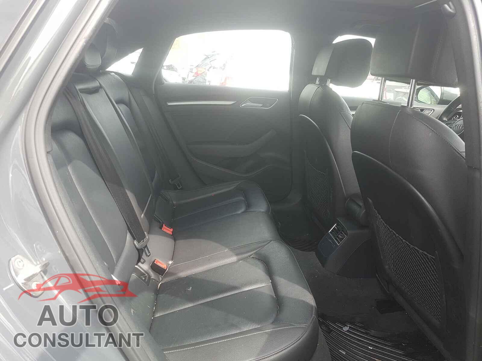AUDI A3 2017 - WAUB8GFF4H1017862