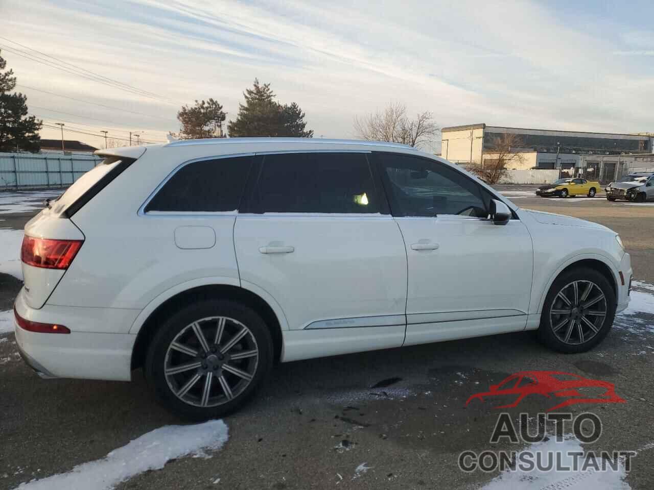 AUDI Q7 2017 - WA1AAAF70HD016130