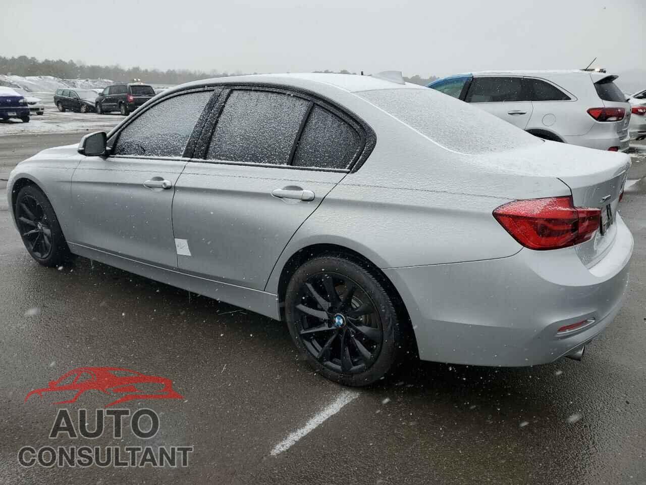 BMW 3 SERIES 2018 - WBA8A3C58JK763816