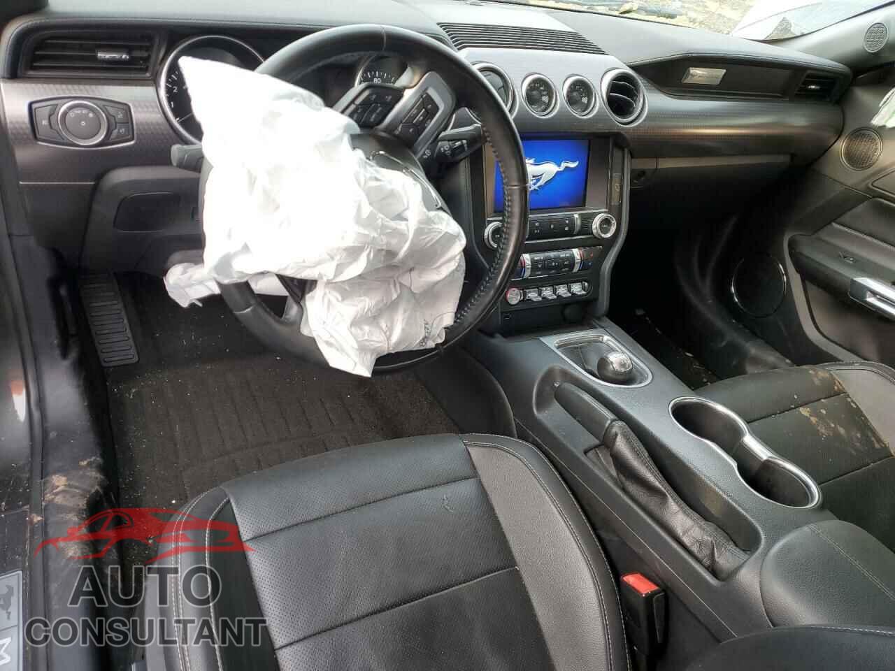 FORD MUSTANG 2019 - 1FA6P8CF7K5108549