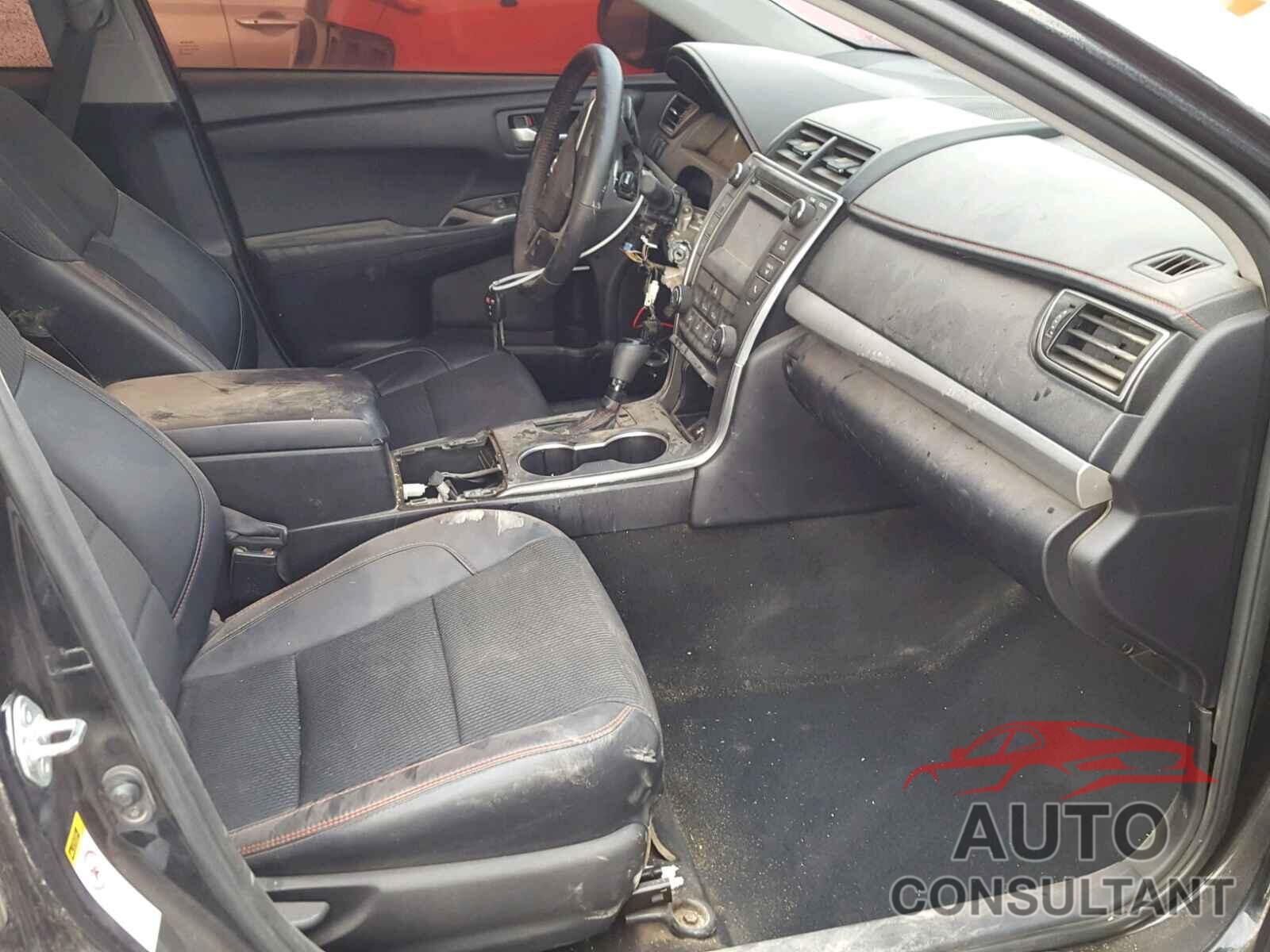 TOYOTA CAMRY 2016 - 4T1BF1FK0GU134639