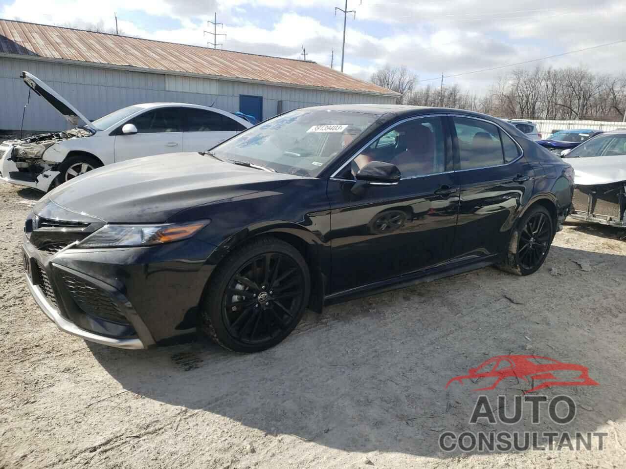 TOYOTA CAMRY 2022 - 4T1K31AK0NU584305