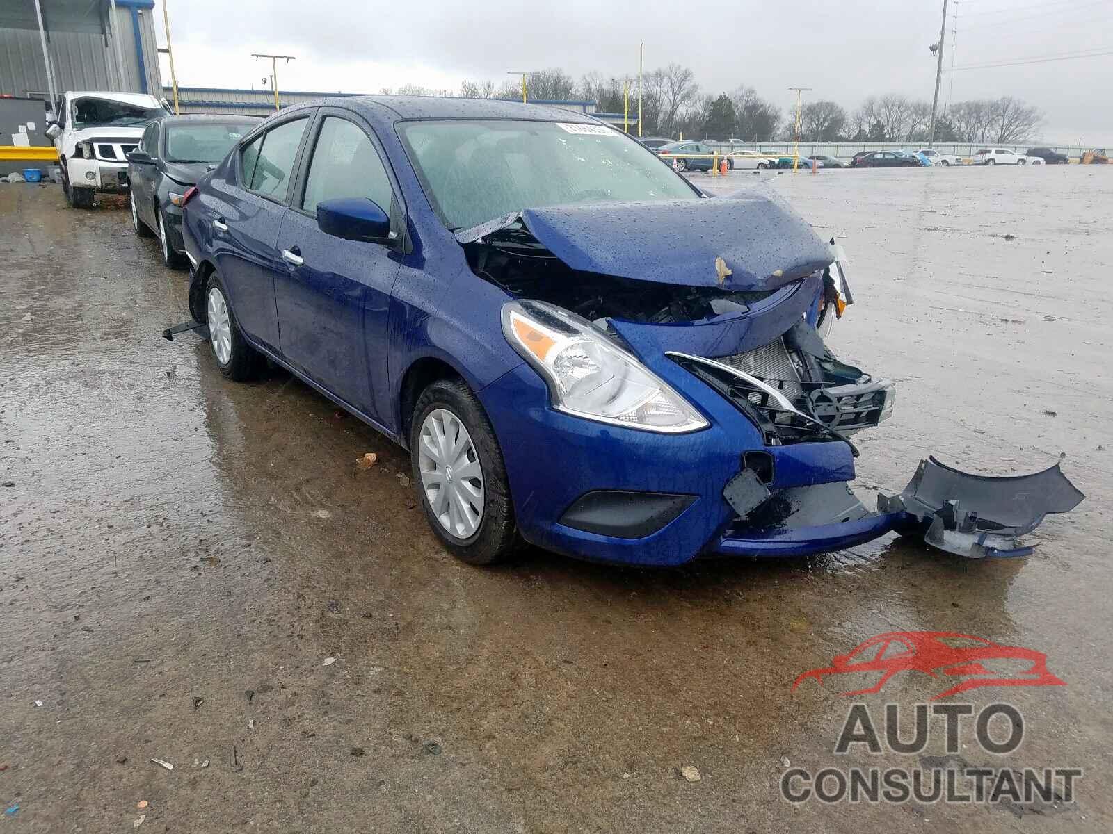 NISSAN VERSA 2019 - 5YFBURHEXHP729495