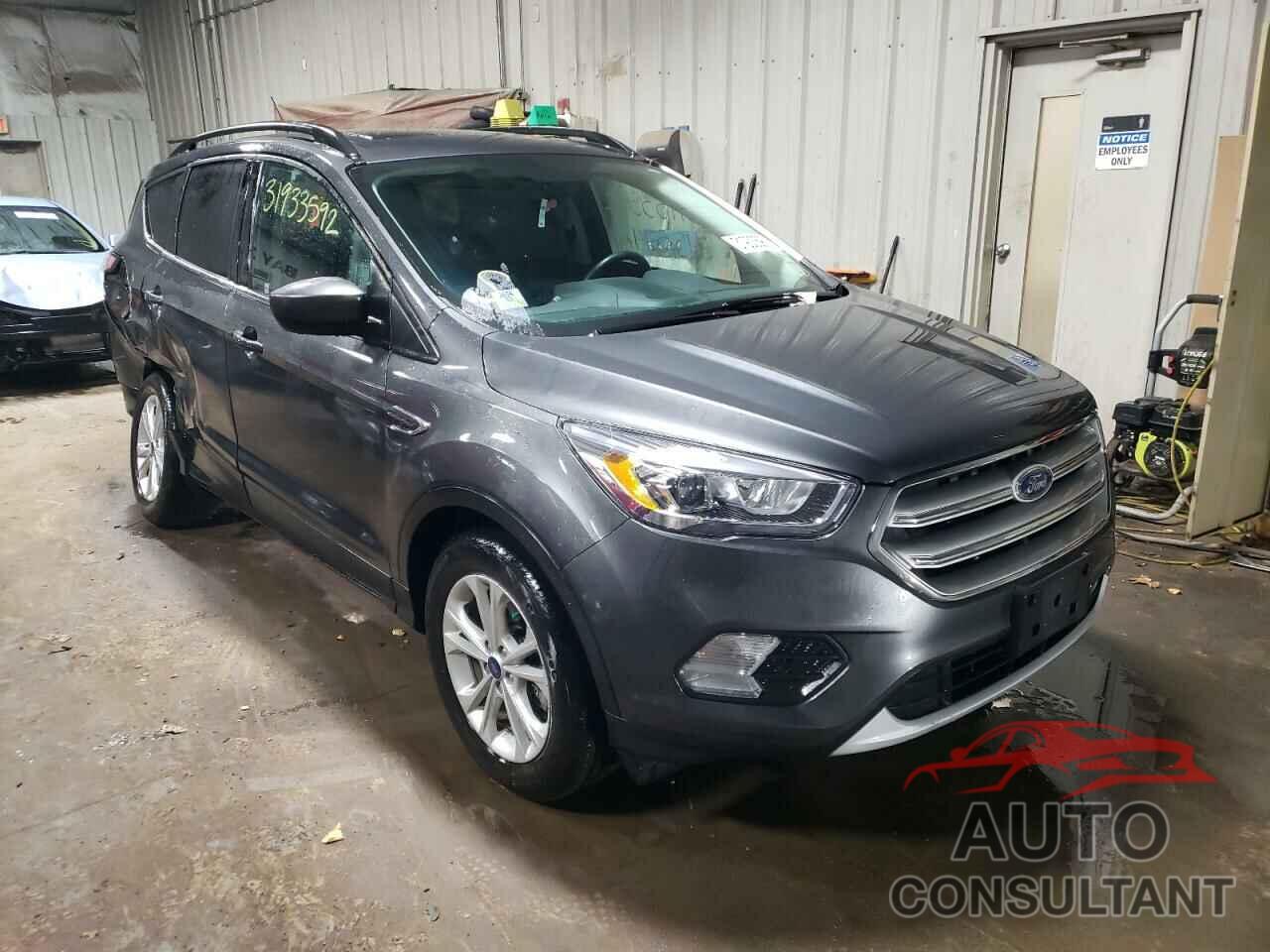 FORD ESCAPE 2018 - ZACCJBAB2HPG56325