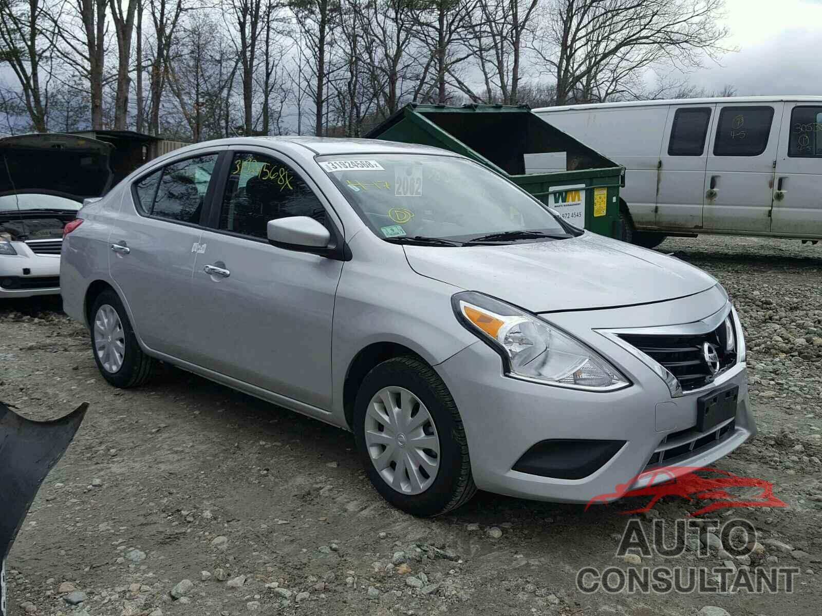 NISSAN VERSA 2018 - 3N1CN7APXJL807748