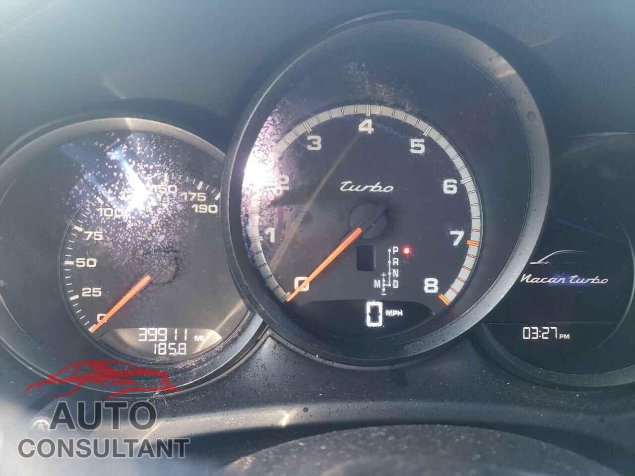 PORSCHE MACAN 2016 - WP1AF2A54GLB92930