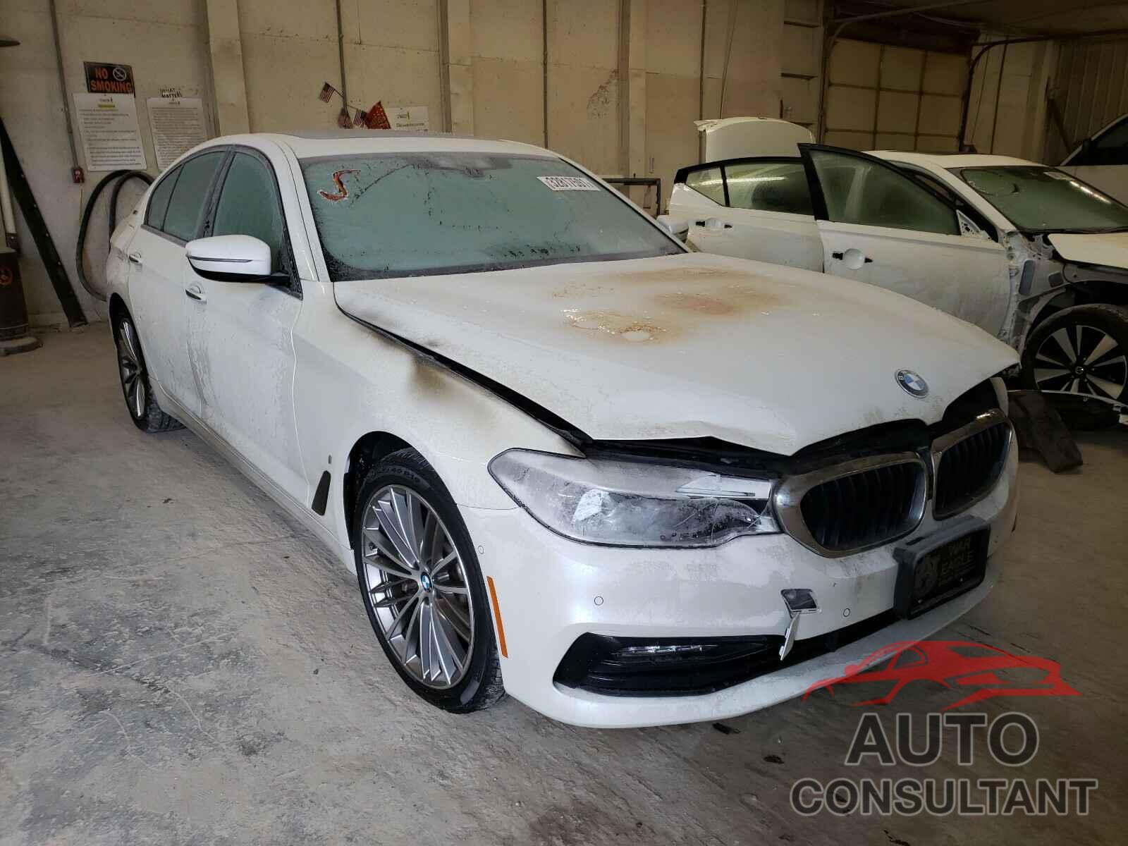 BMW 5 SERIES 2018 - 3N1CN8DV1LL800576