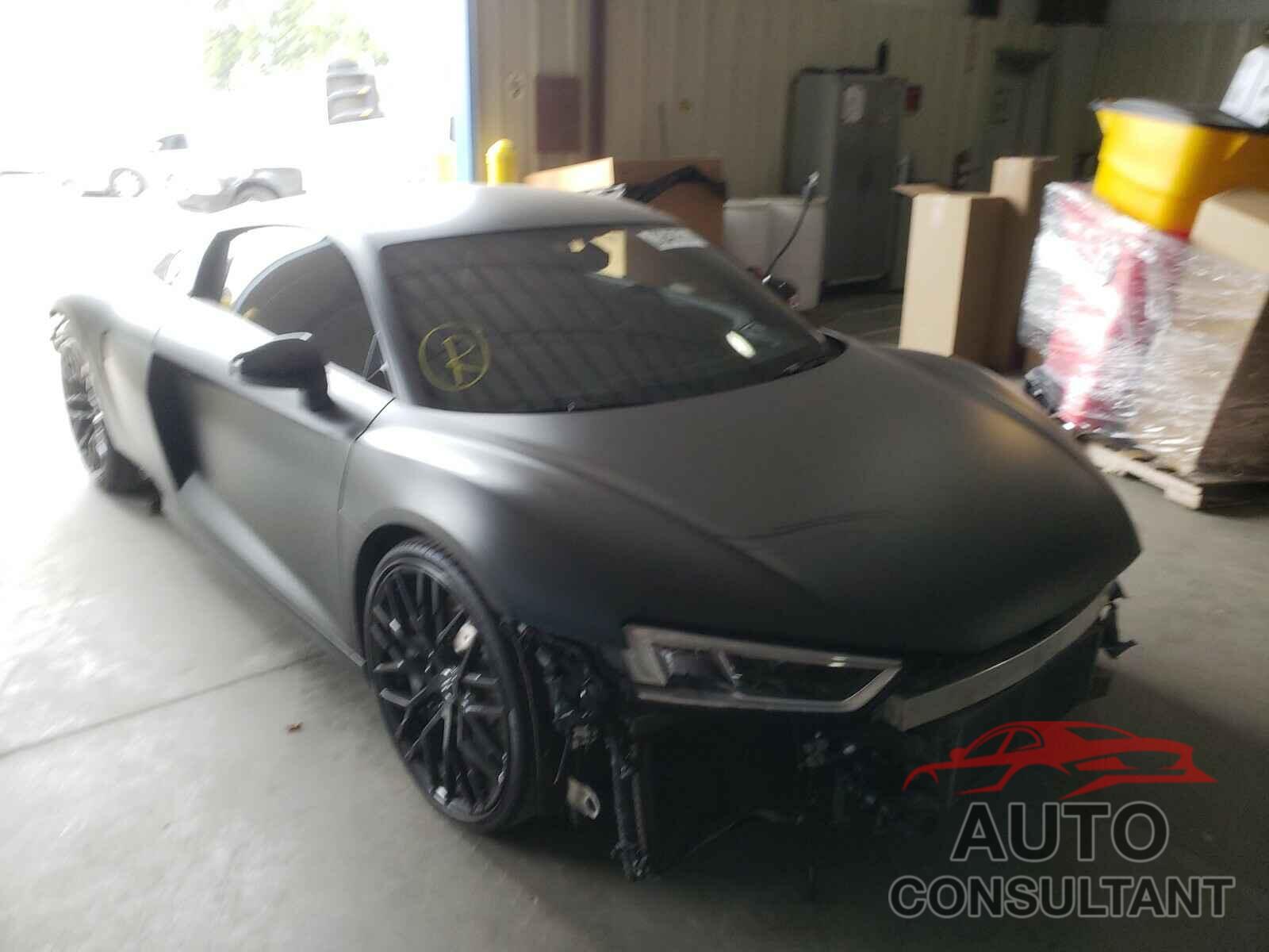 AUDI R8 2018 - WUABAAFX7J7901877