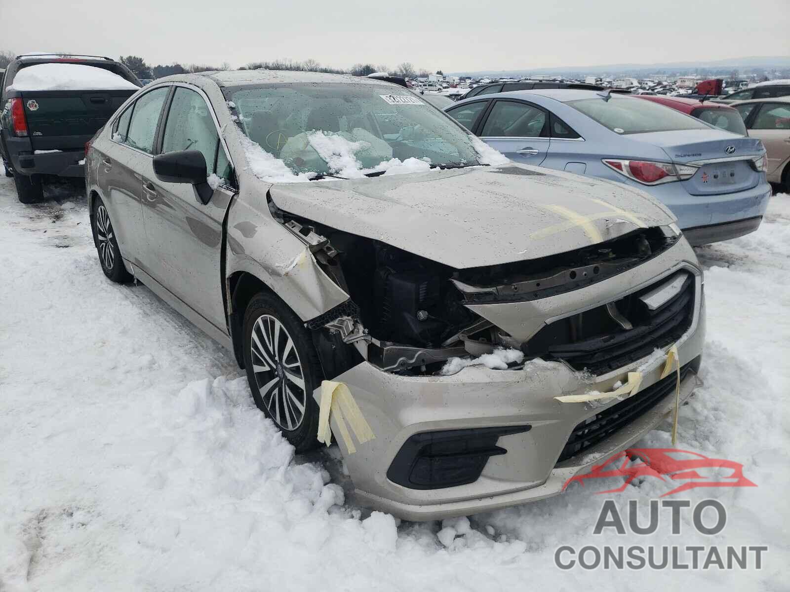 SUBARU LEGACY 2018 - 4S3BNAB62J3017240