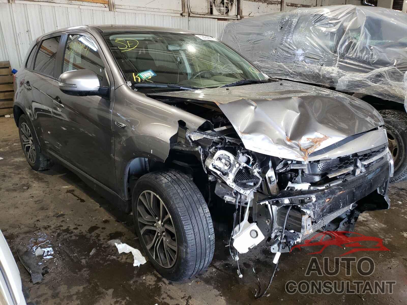 MITSUBISHI OUTLANDER 2019 - JA4AP4AU1KU017985