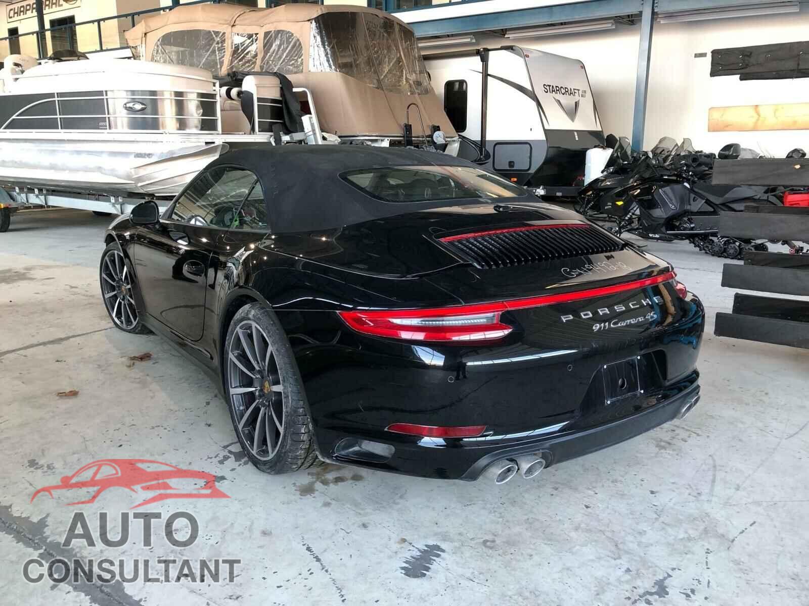 PORSCHE 911 2018 - WP0CB2A94JS147315