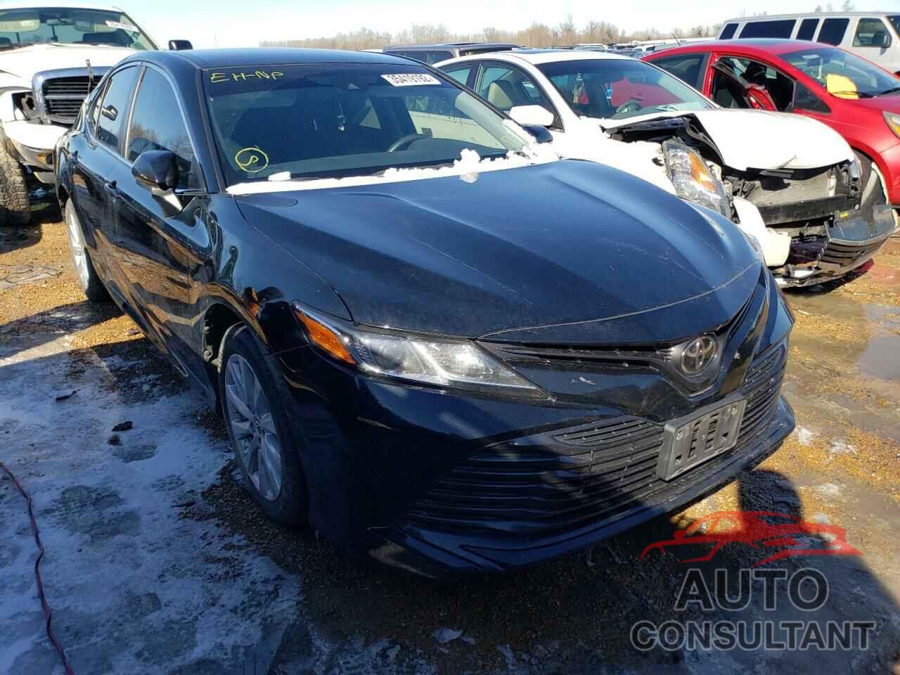 TOYOTA CAMRY 2018 - JTNB11HK8J3030991