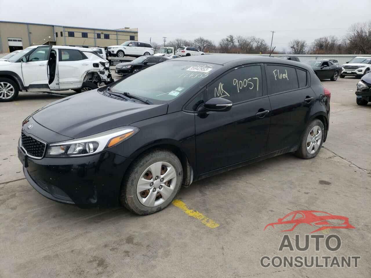 KIA FORTE 2017 - KNAFK5A84H5721553