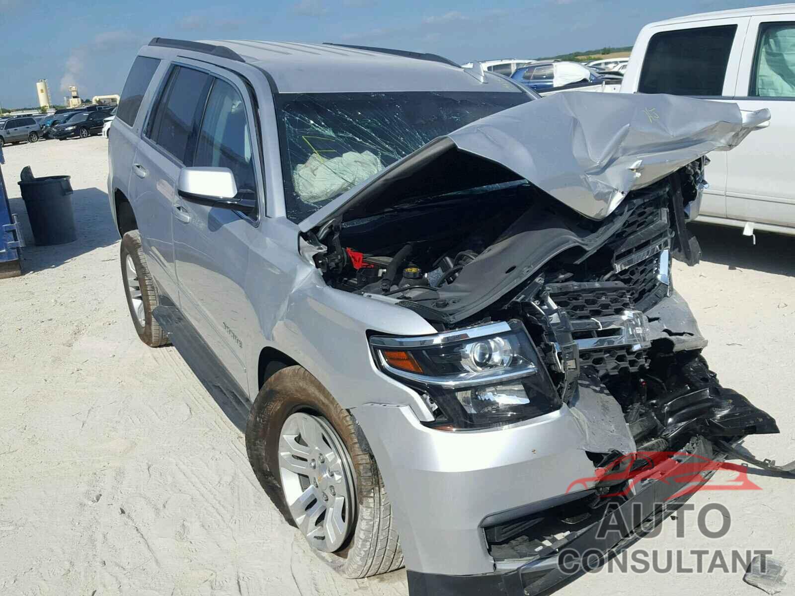 CHEVROLET TAHOE 2017 - 1GNSCBKC7HR375577