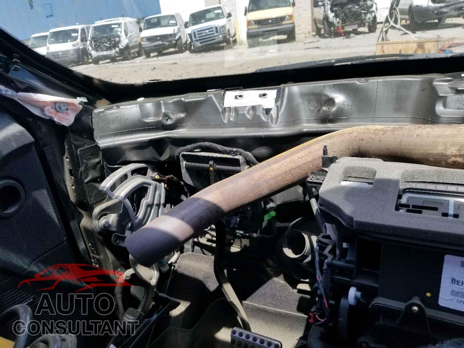 DODGE CHALLENGER 2018 - 2C3CDZC96JH286311