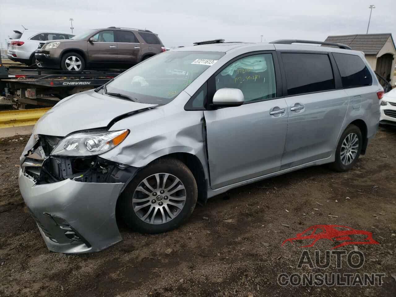 TOYOTA SIENNA 2020 - 5TDYZ3DCXLS070332