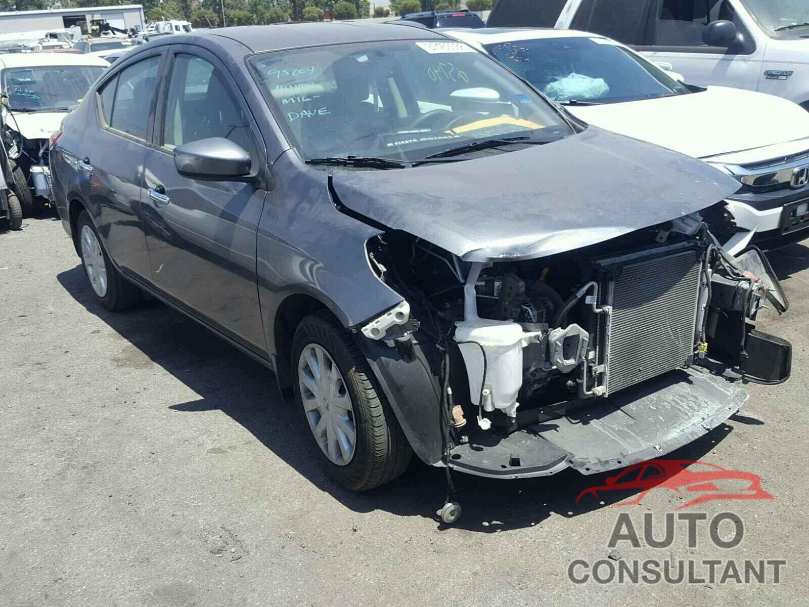 NISSAN VERSA 2017 - 3N1CN7AP6HL804081