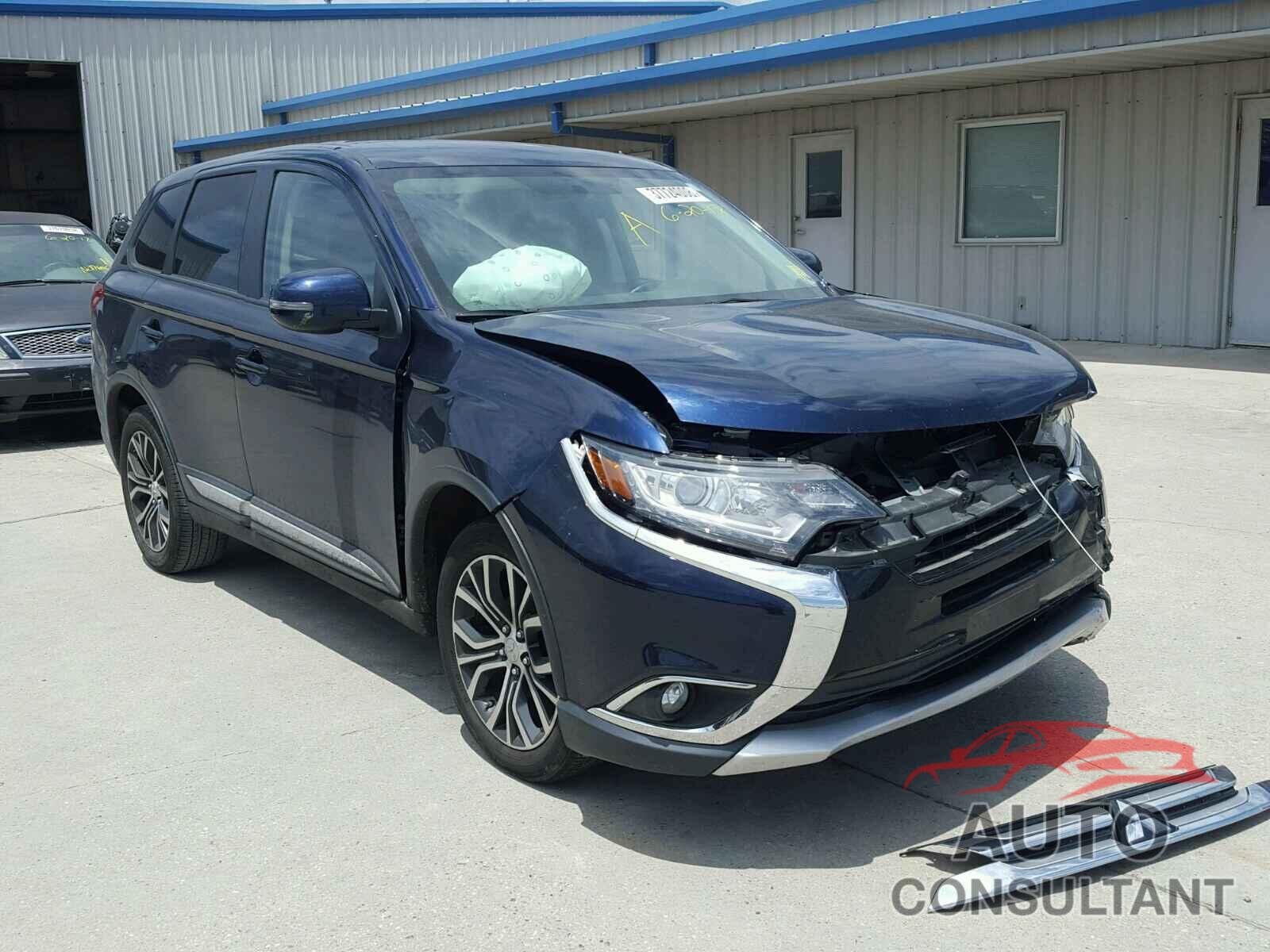 MITSUBISHI OUTLANDER 2017 - JA4AD3A38HZ011686