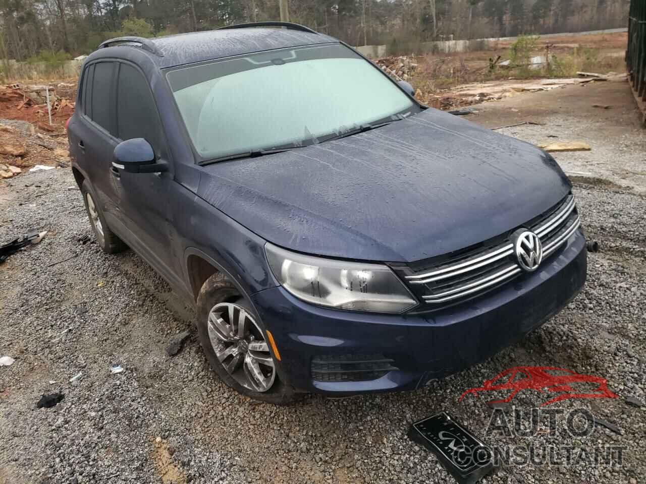 VOLKSWAGEN TIGUAN 2016 - WVGAV7AX7GW510312