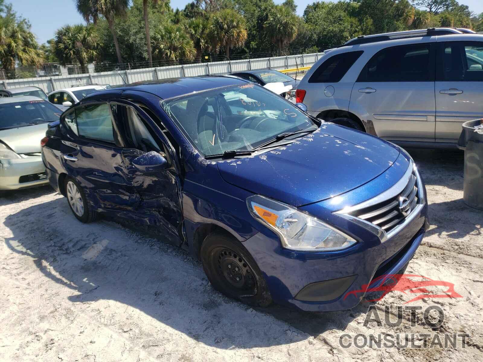 NISSAN VERSA 2019 - 3N1CN7AP8KL835579