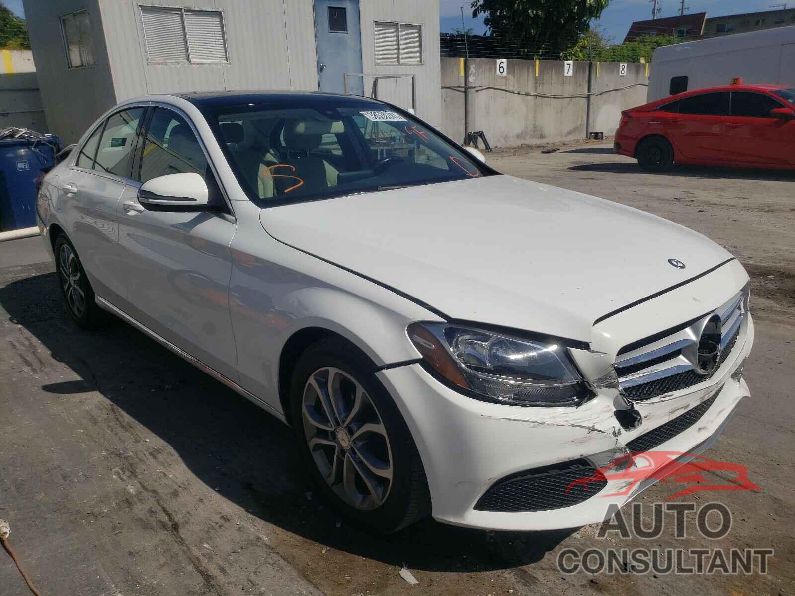 MERCEDES-BENZ C CLASS 2016 - 55SWF4JB2GU115533