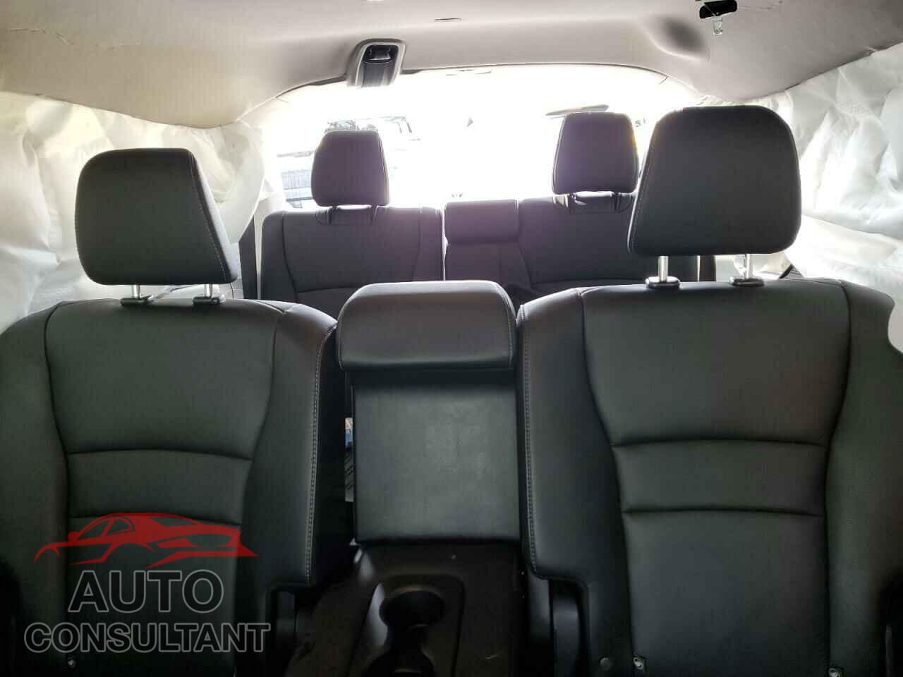 HONDA PILOT 2021 - 5FNYF6H22MB019912