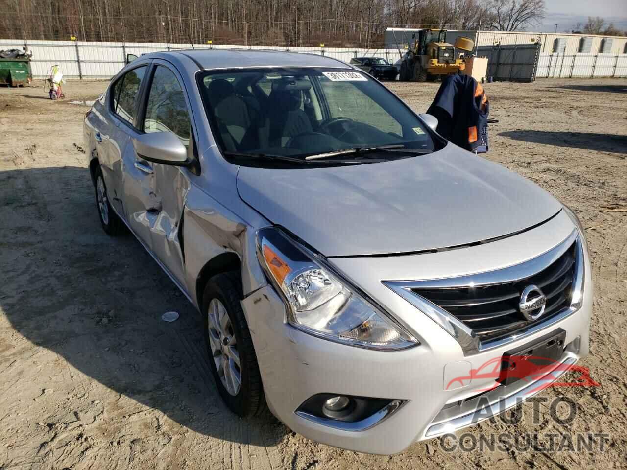 NISSAN VERSA 2018 - 3N1CN7AP8JL843616