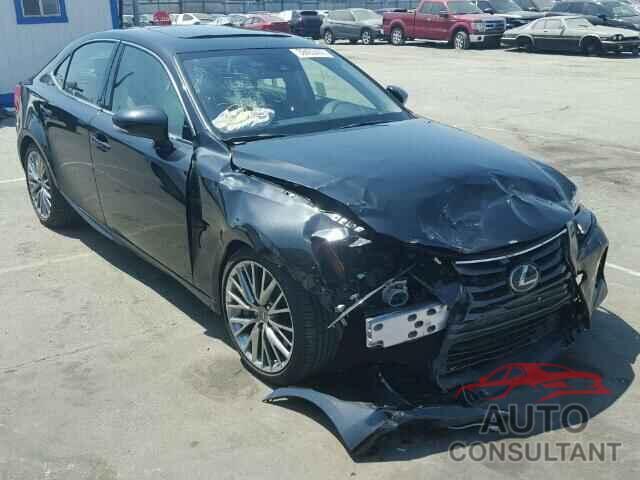 LEXUS IS200 2017 - JTHBA1D23H5050024