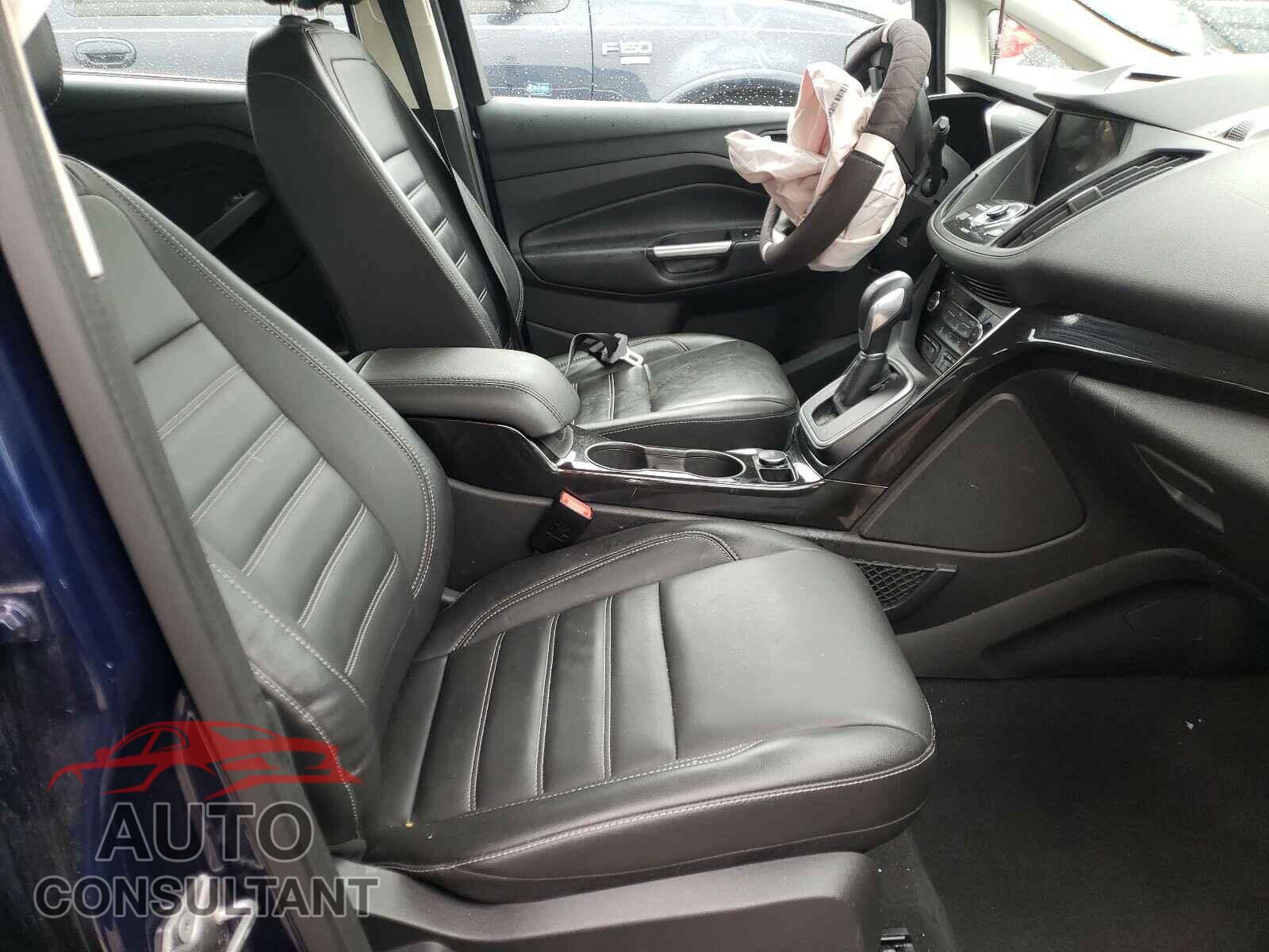 FORD CMAX 2017 - 1FADP5FU5HL101667