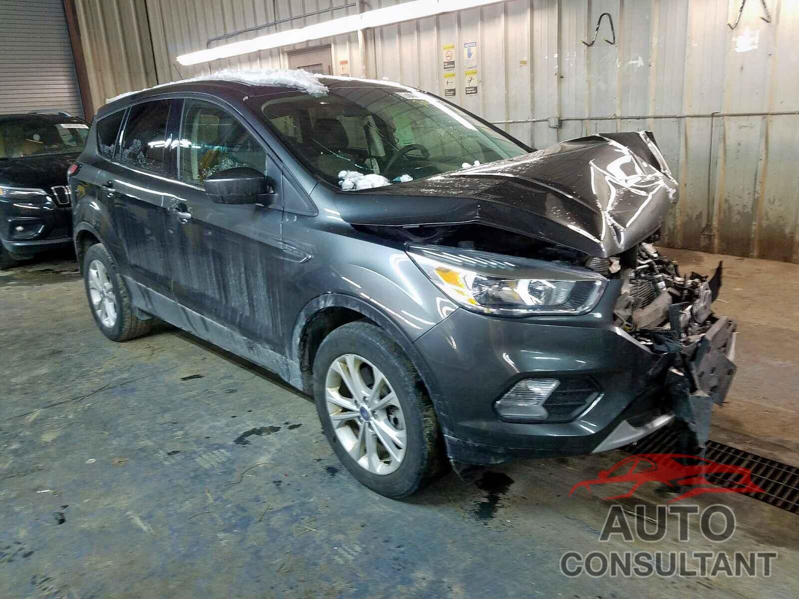 FORD ESCAPE 2017 - 4T1C11AK9LU345732