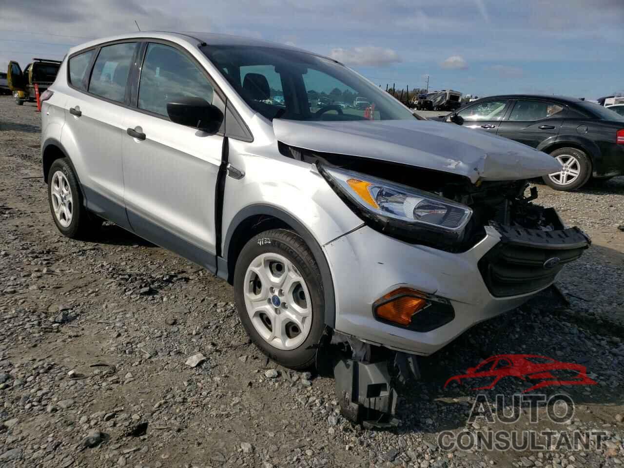 FORD ESCAPE 2017 - 1FMCU0F71HUD24256