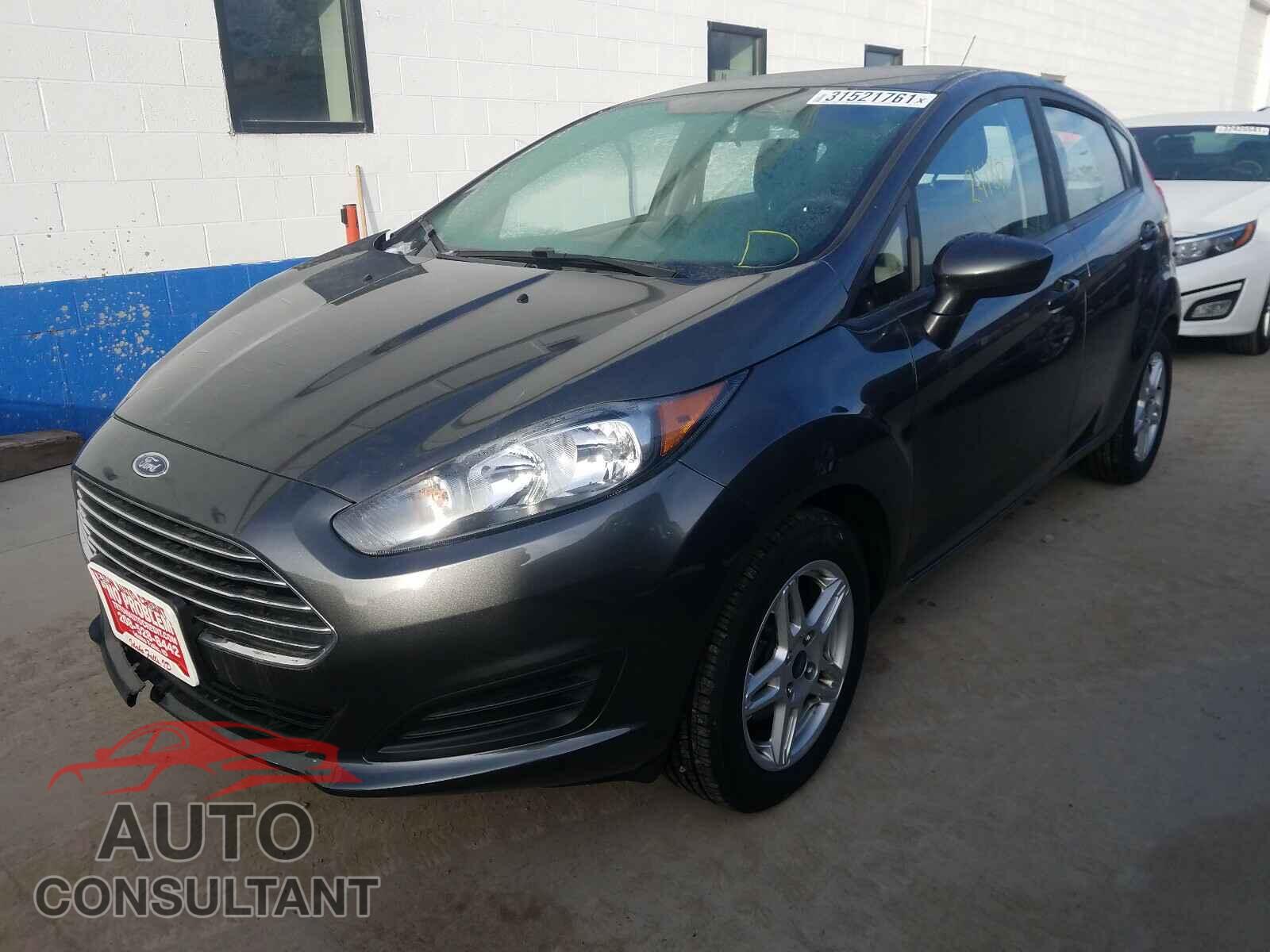 FORD FIESTA 2017 - 3FADP4EJ3HM170132