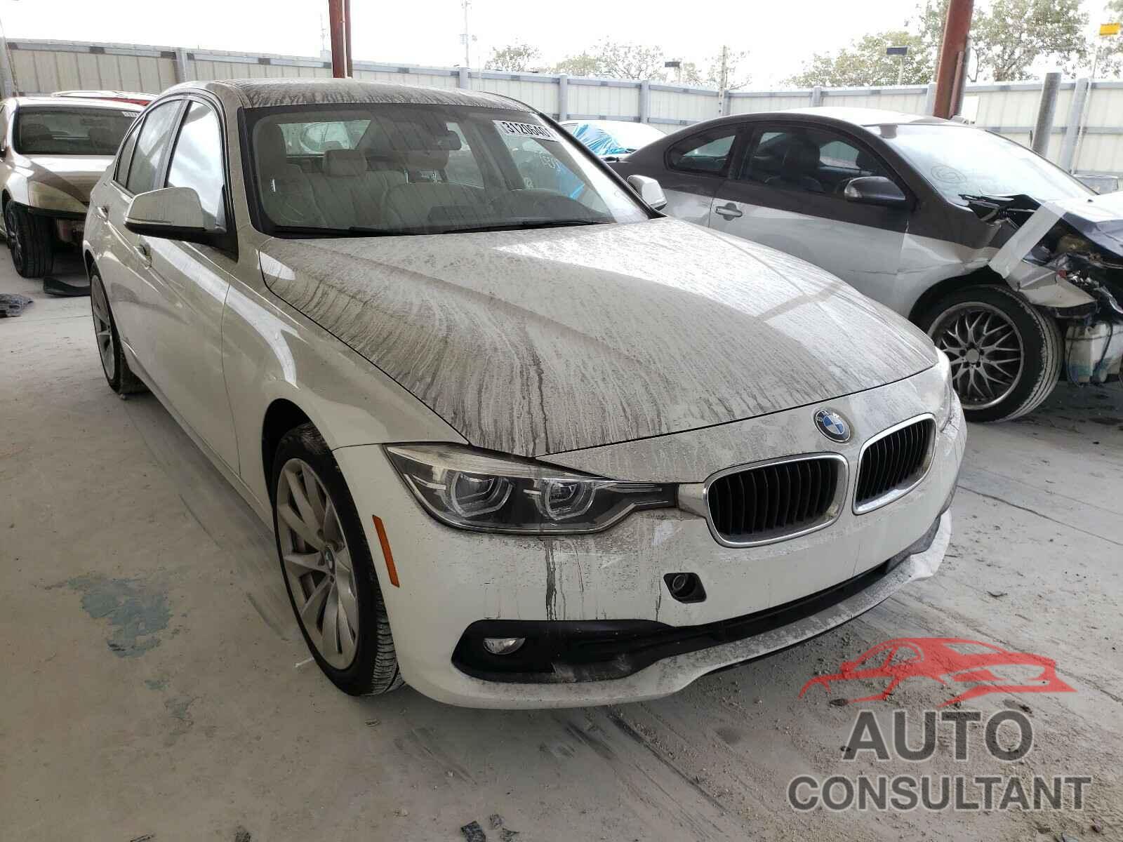 BMW 3 SERIES 2018 - 5YFBURHE3HP591346