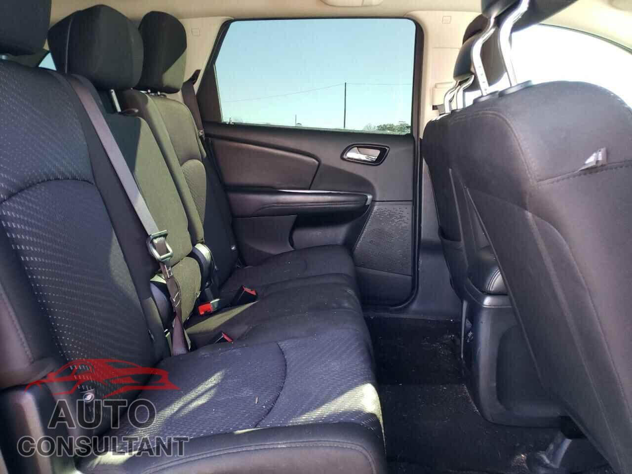 DODGE JOURNEY 2019 - 3C4PDCBB0KT789727