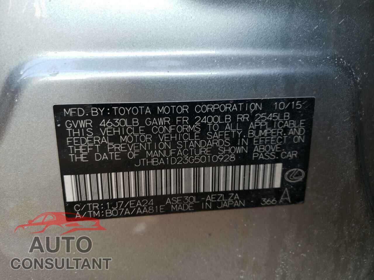 LEXUS IS 2016 - JTHBA1D23G5010928