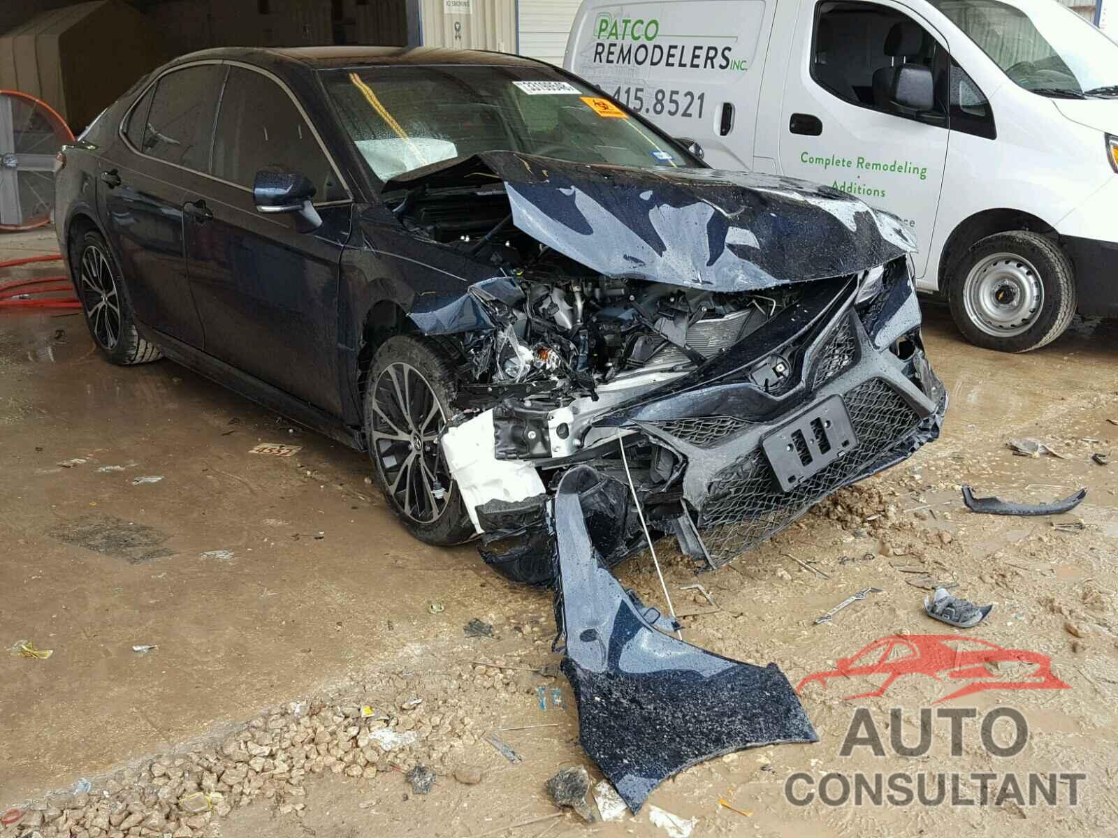 TOYOTA CAMRY 2018 - JTNB11HK8J3014970