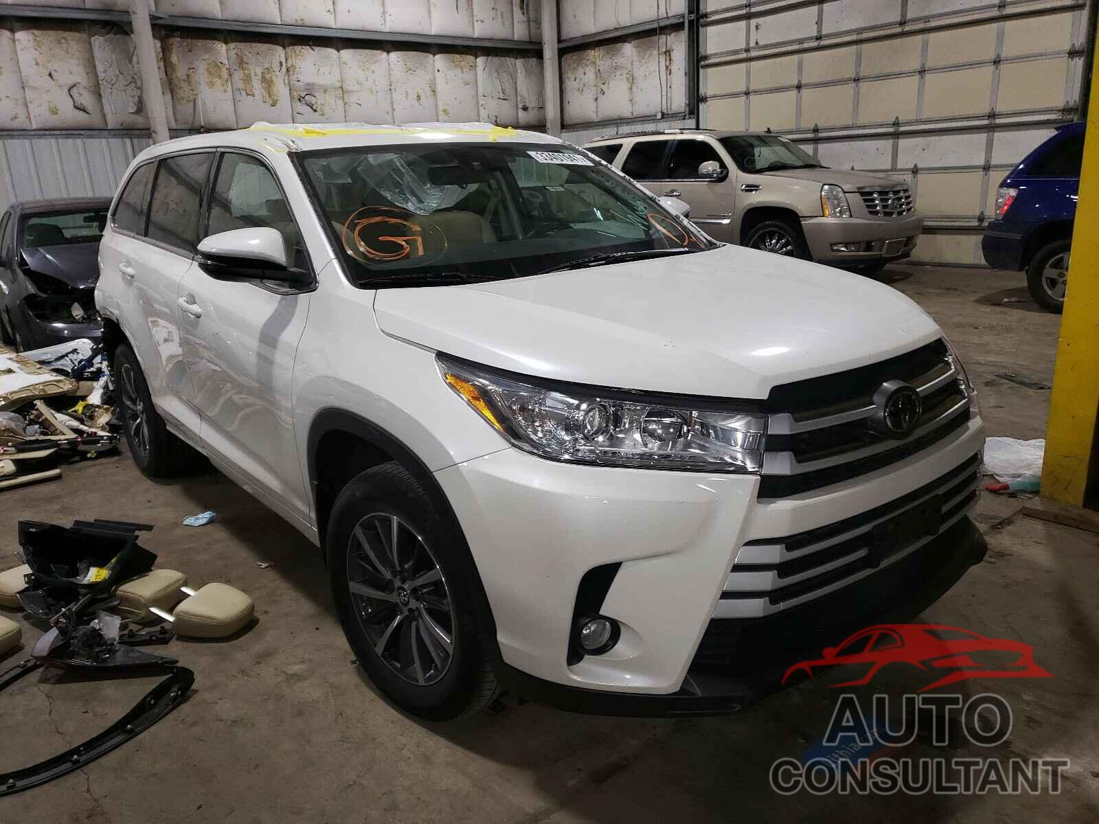 TOYOTA HIGHLANDER 2017 - 5TDJZRFH1HS387369
