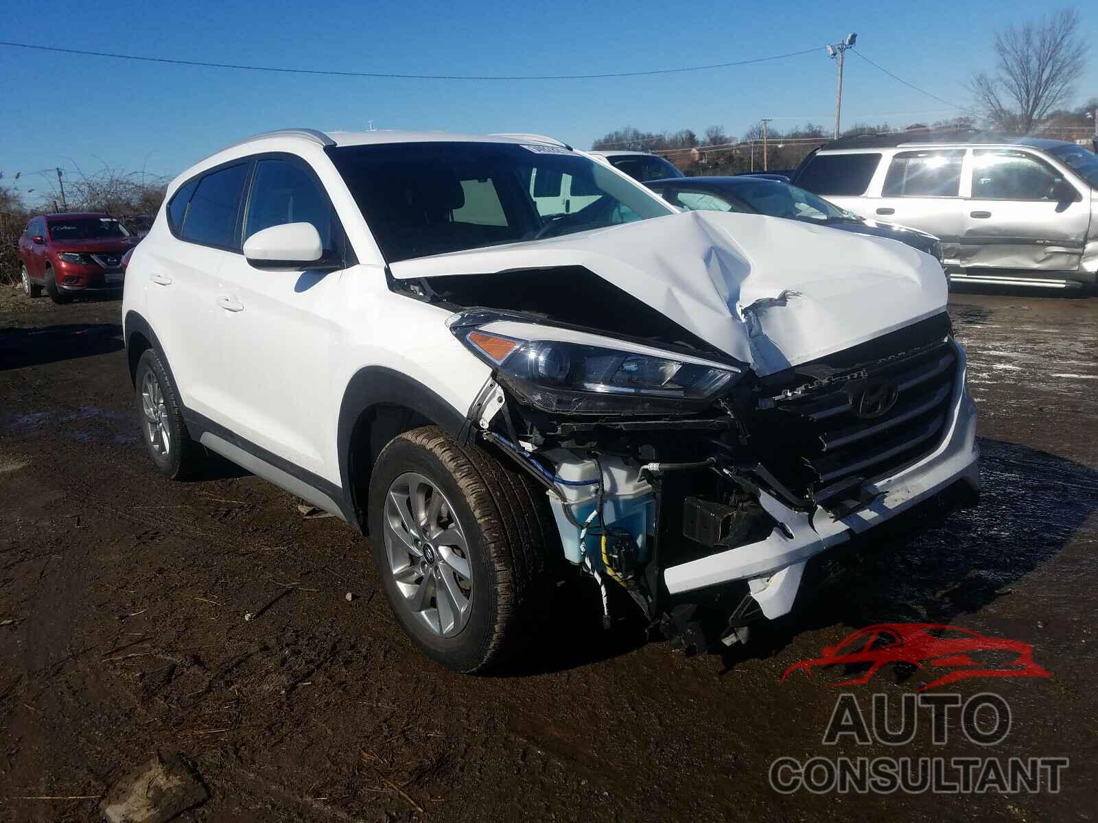 HYUNDAI TUCSON 2018 - KM8J33A43JU669156