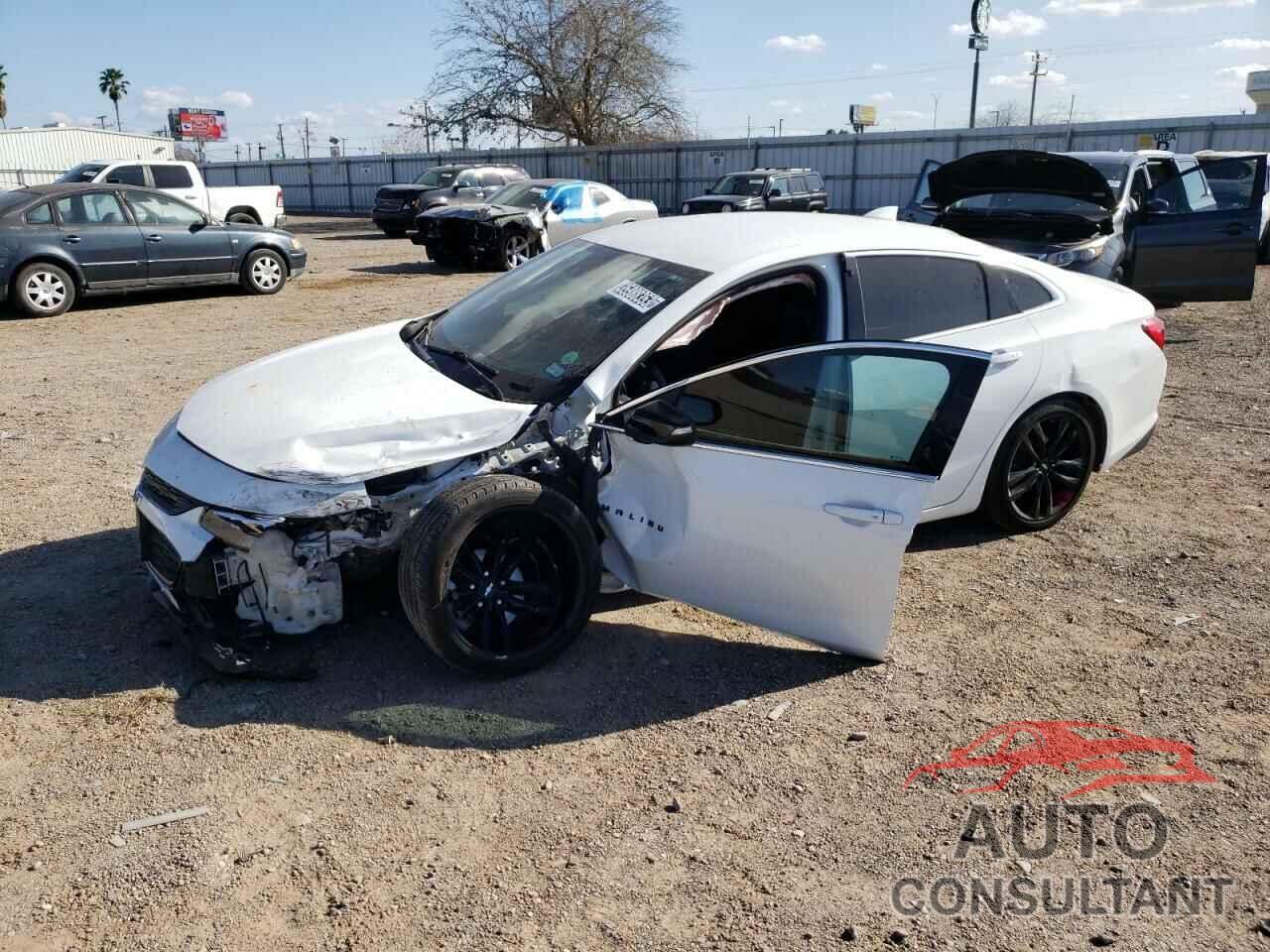CHEVROLET MALIBU 2018 - 1G1ZD5ST1JF290272