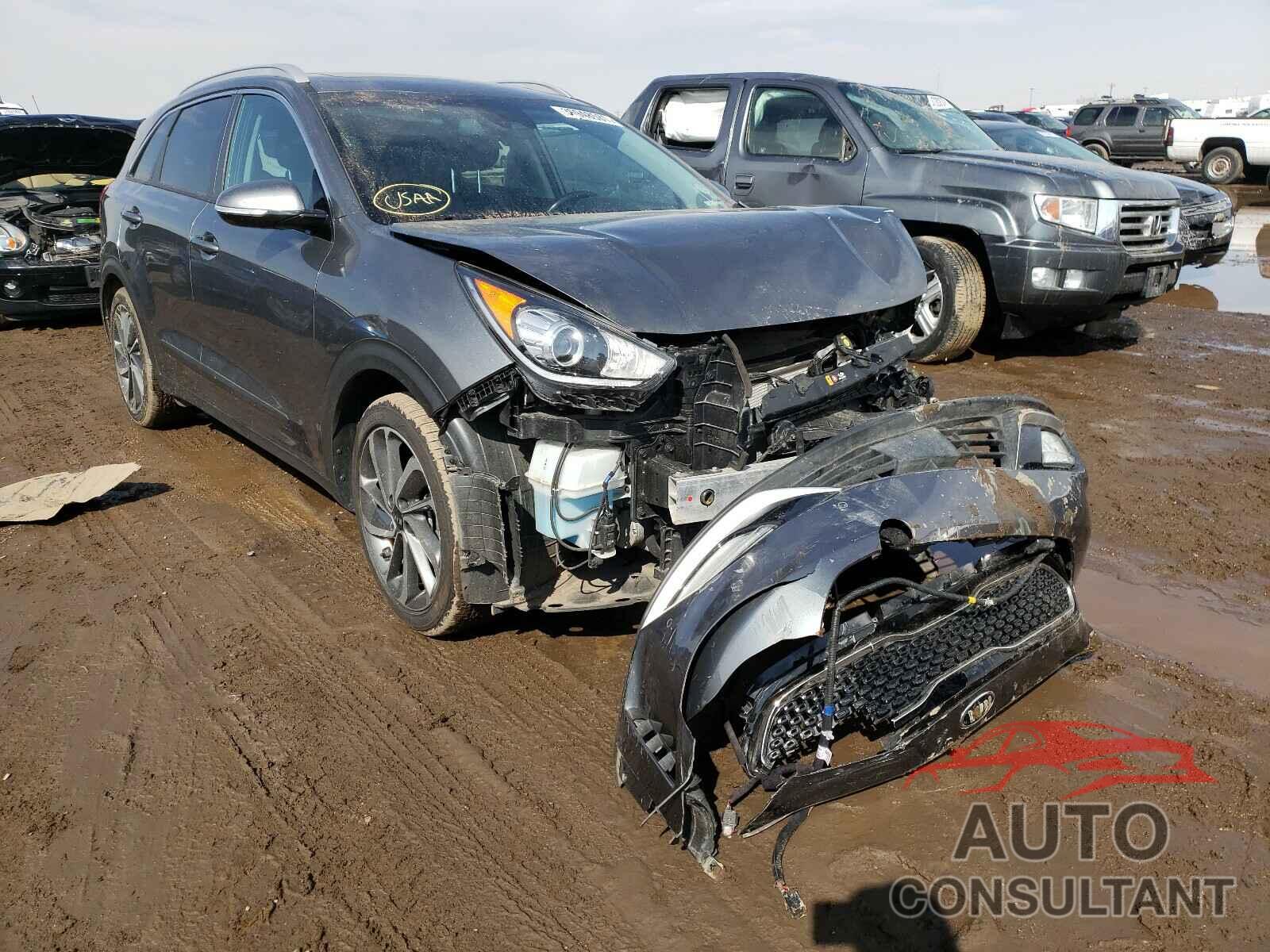 KIA NIRO 2018 - KNDCE3LC8J5123992