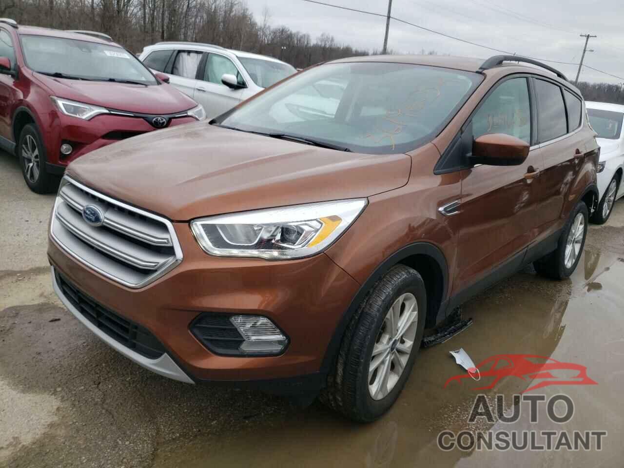 FORD ESCAPE 2017 - 1FMCU0GD3HUC23840