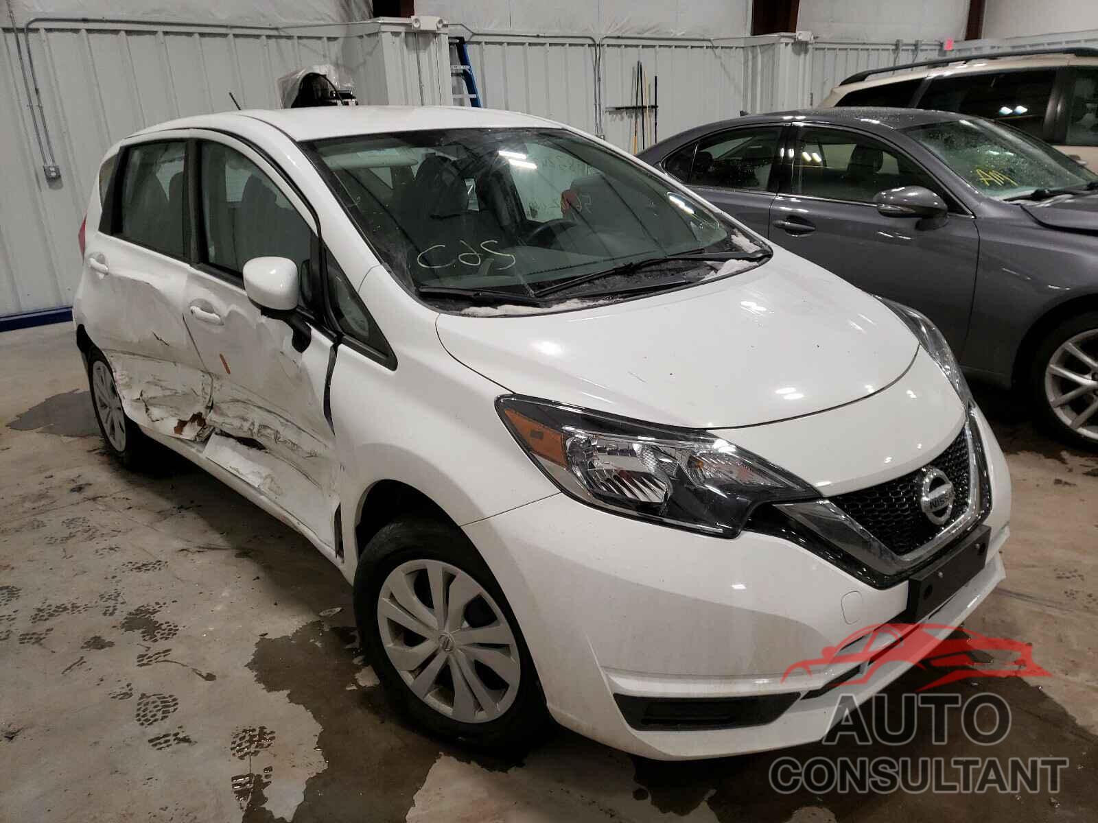 NISSAN VERSA 2018 - 3N1CE2CP7JL365012