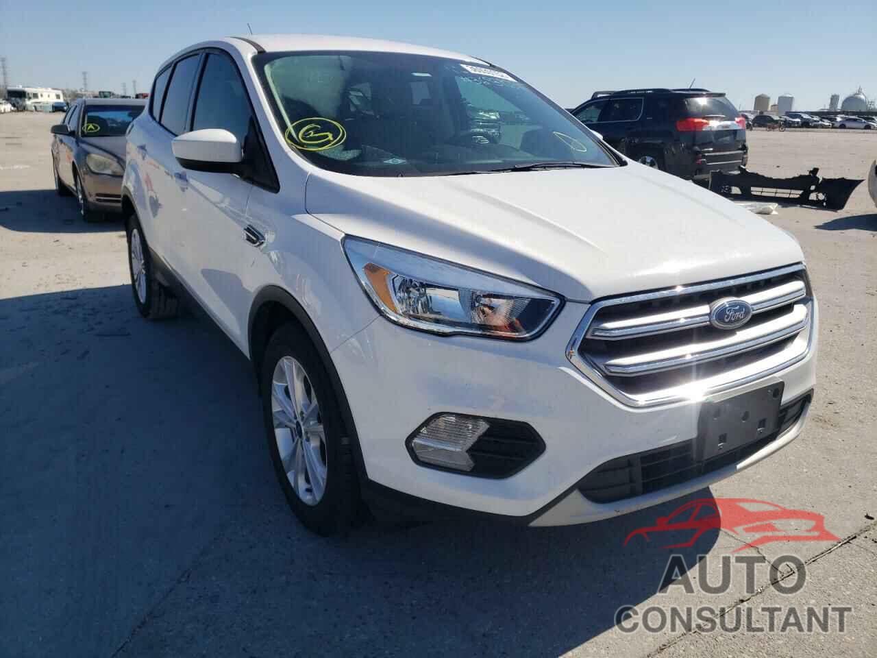 FORD ESCAPE 2017 - 1FMCU0GDXHUC07182
