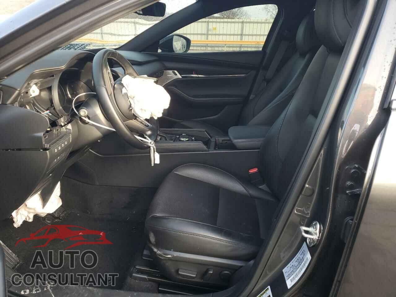 MAZDA 3 2023 - JM1BPBNY1P1623680
