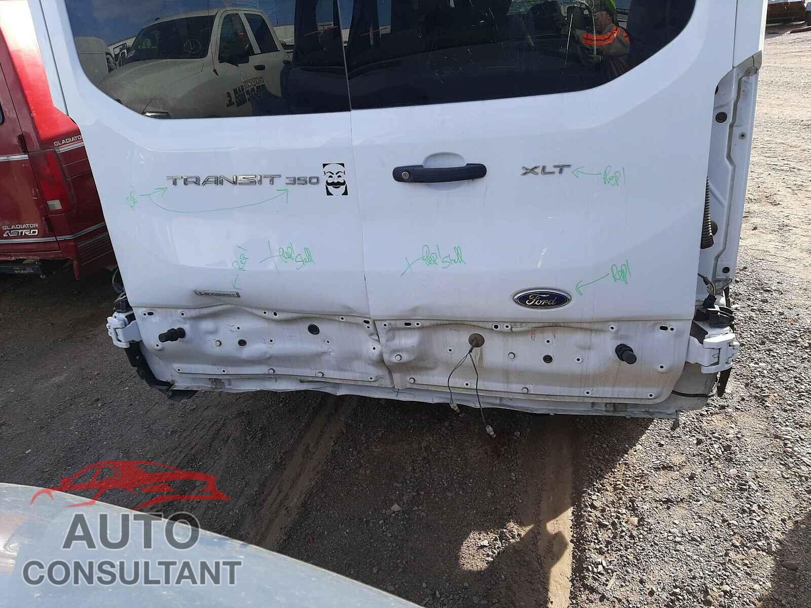 FORD TRANSIT CO 2018 - 1FBAX2CG1JKA44149