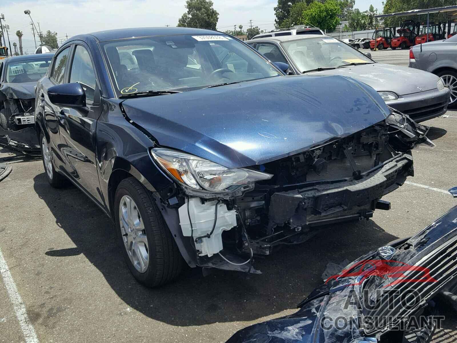 TOYOTA YARIS 2018 - 3MYDLBYV7JY301281