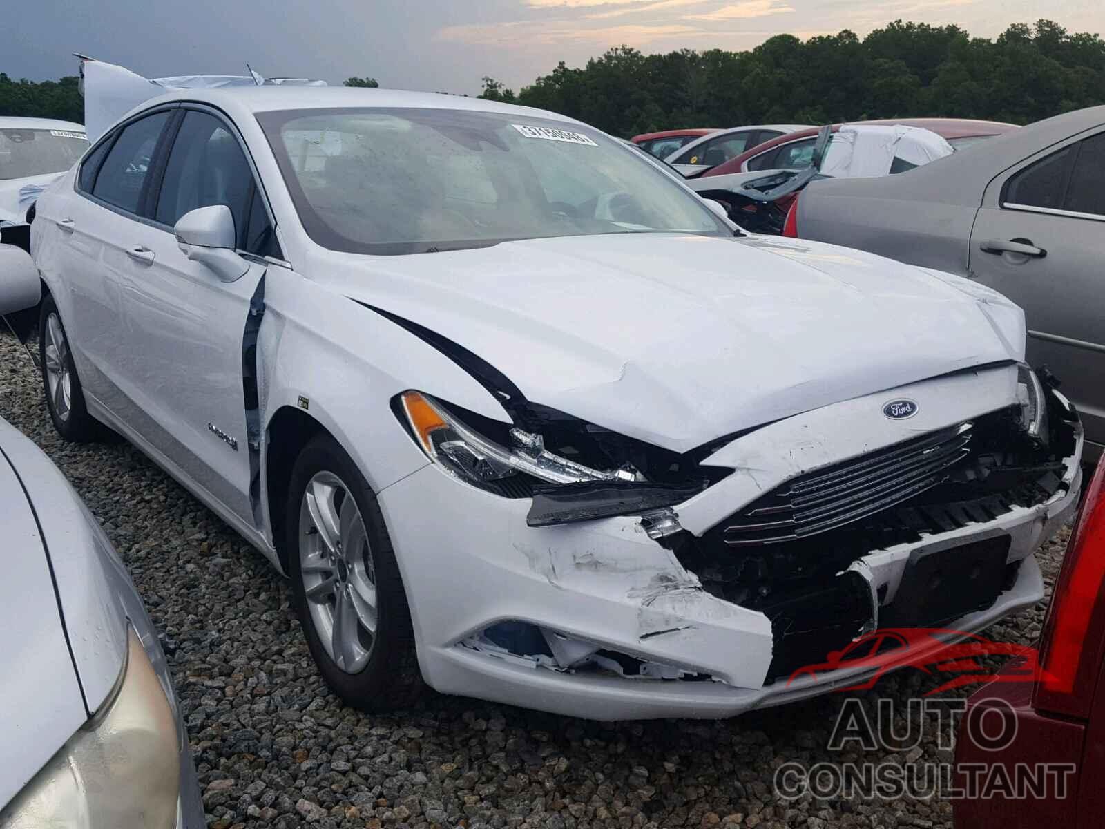 FORD FUSION 2018 - 3FA6P0LUXJR171754