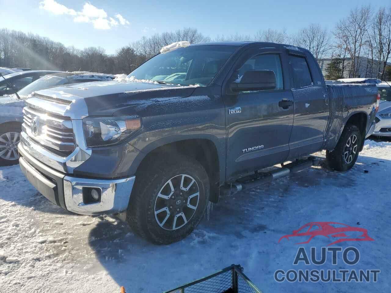 TOYOTA TUNDRA 2016 - 5TFUY5F12GX559042