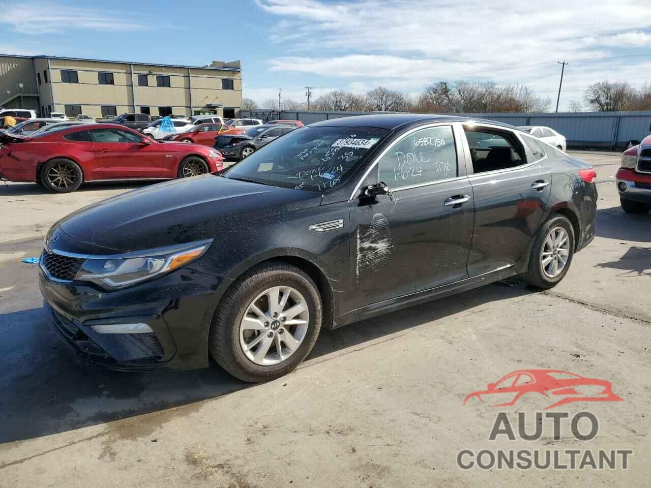 KIA OPTIMA 2019 - 5XXGT4L38KG275894